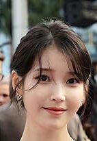 IU